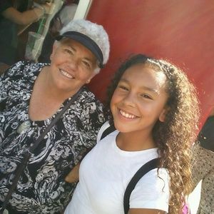 Meet your Posher, Jazmin